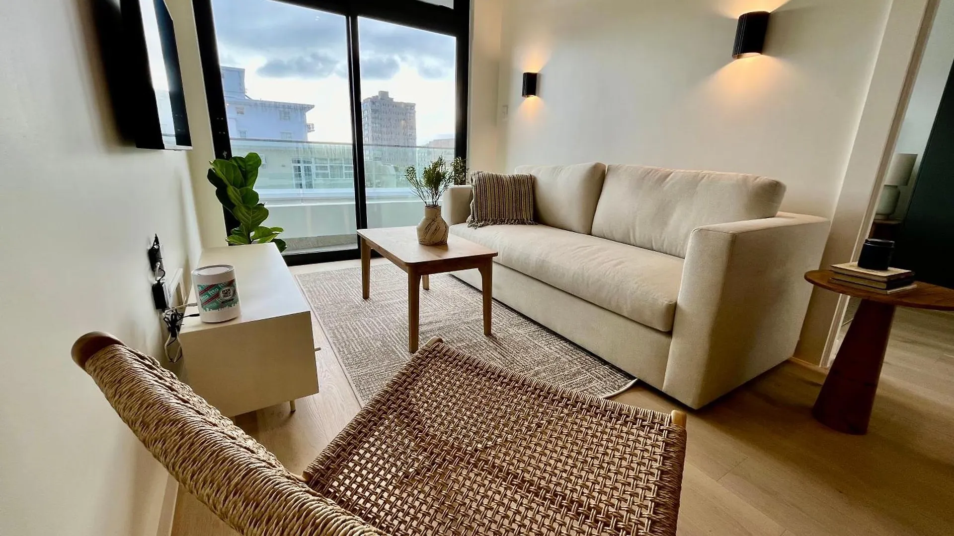 Stylish 1-Full Bedroom Apartment With A Separate Living Room, Workspace And Kitchen Close To The Beach And V&A In Cape Town South Africa