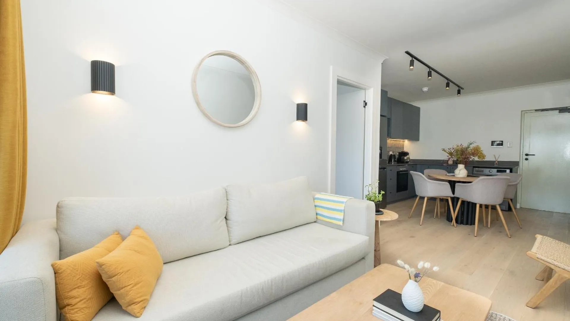 Stylish 1-Full Bedroom Apartment With A Separate Living Room, Workspace And Kitchen Close To The Beach And V&A In Cape Town